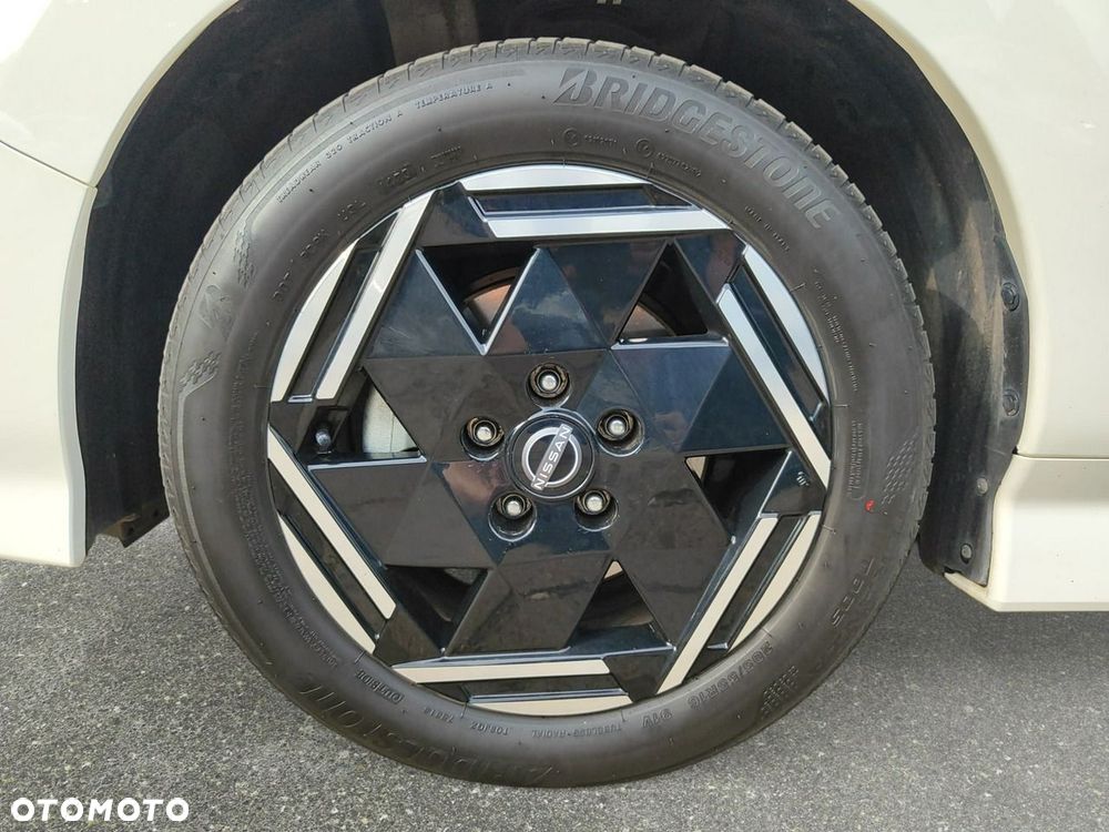 Nissan Leaf - 9