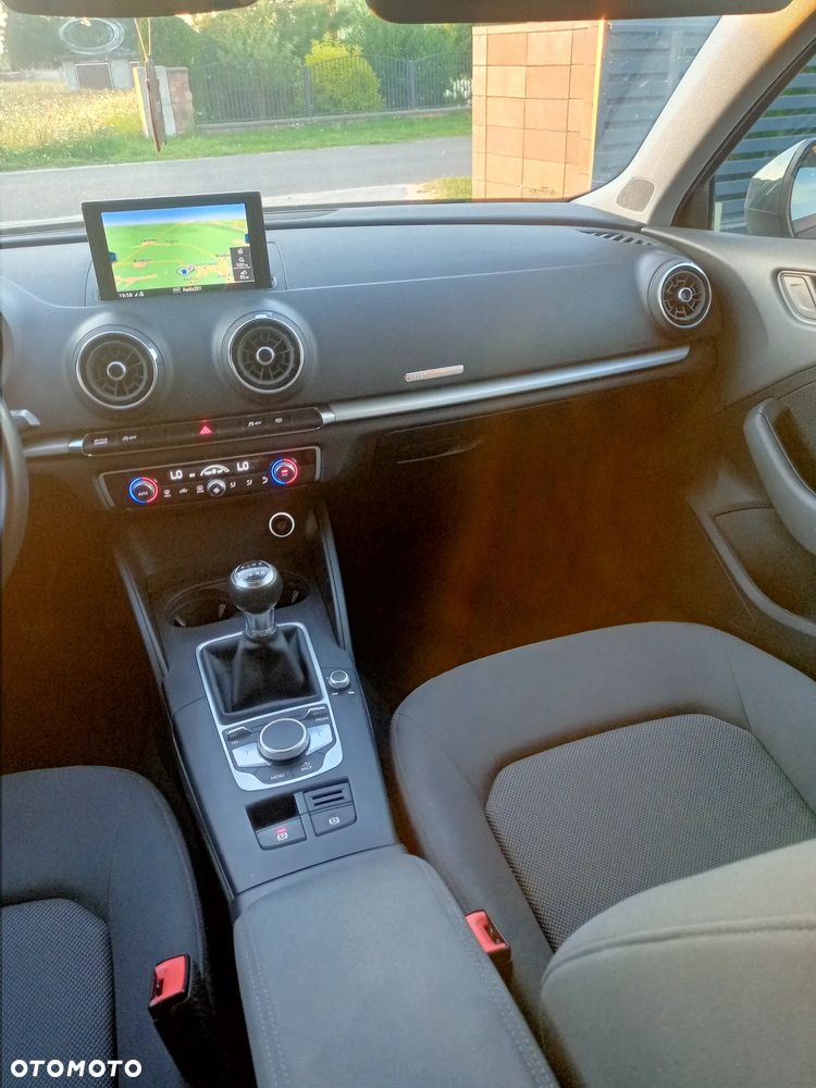 Audi A3 Sportback 1.6 TDI - 18
