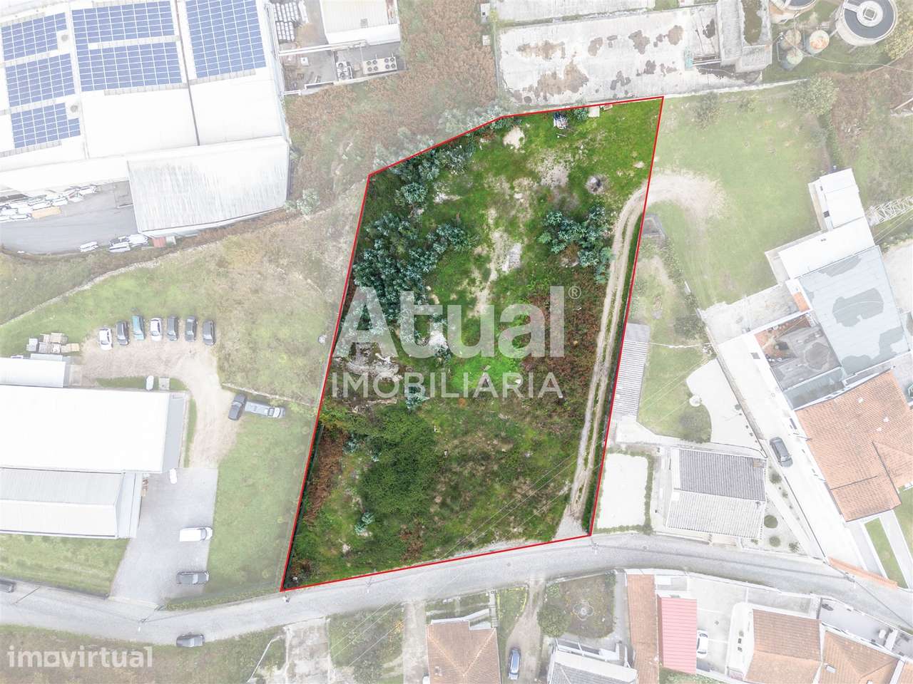 Terreno Para Construção  Venda em Vilarinho,Santo Tirso - Grande imagem: 3/28