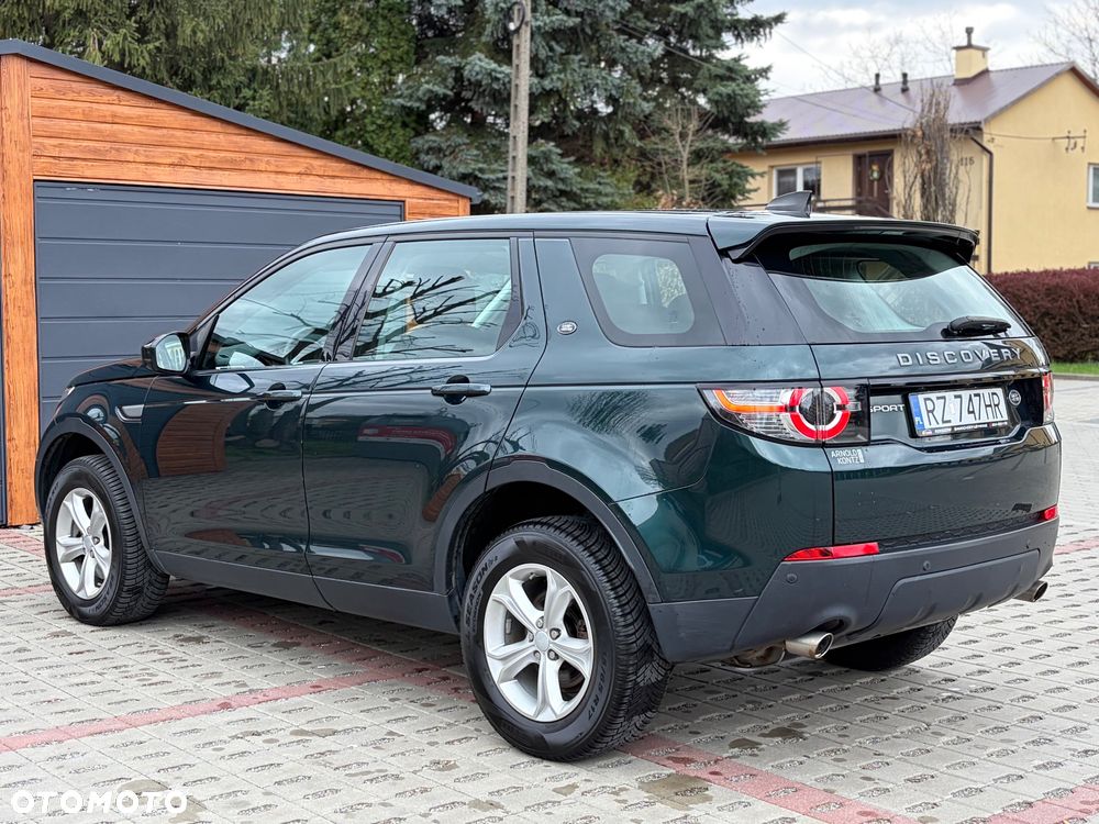 Land Rover Discovery Sport - 8