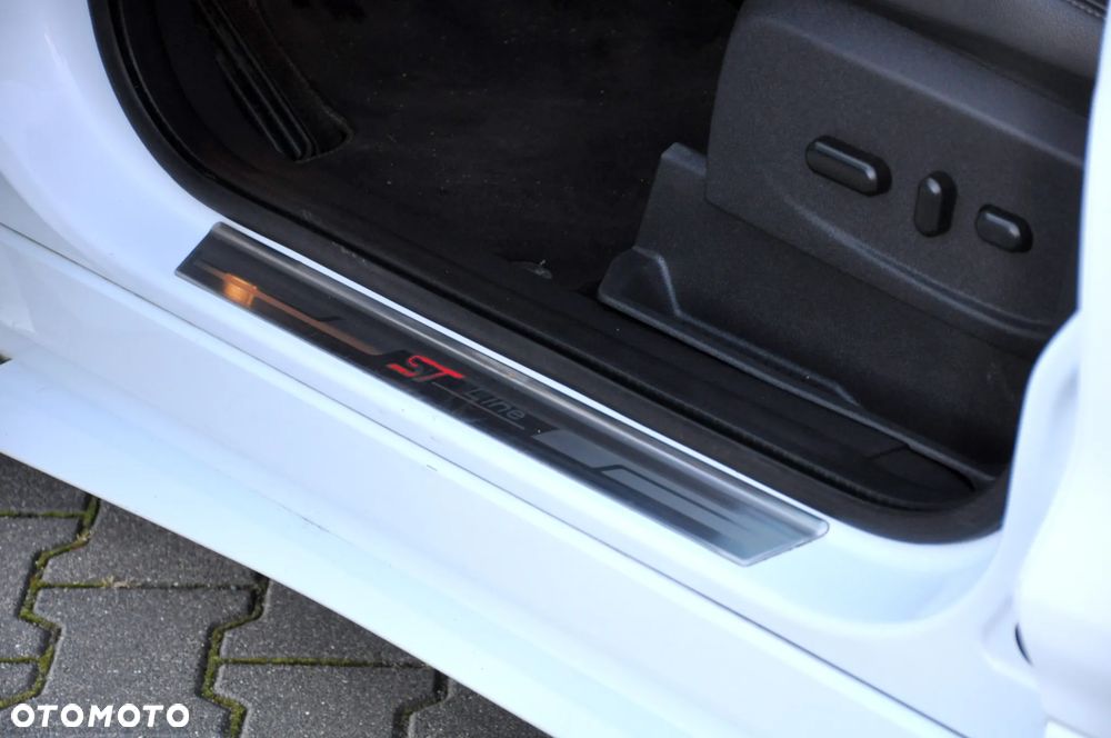 Ford Kuga 1.5 EcoBoost FWD ST-Line ASS GPF - 40