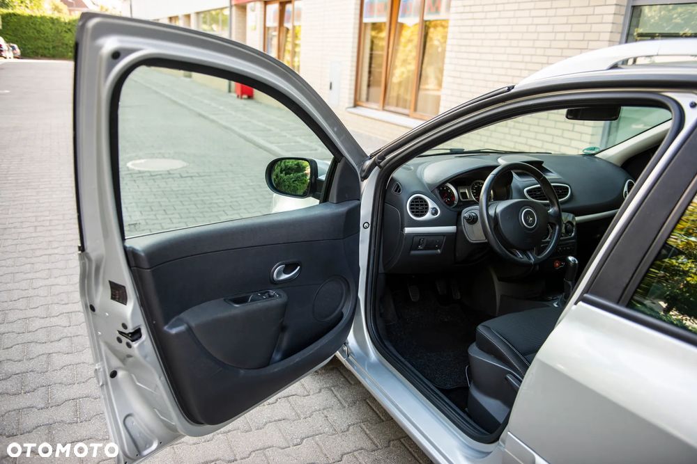 Renault Clio 1.2 16V Dynamique - 15