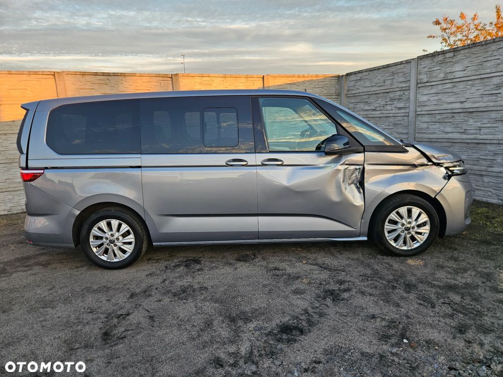 Volkswagen Multivan 2022 photo 2