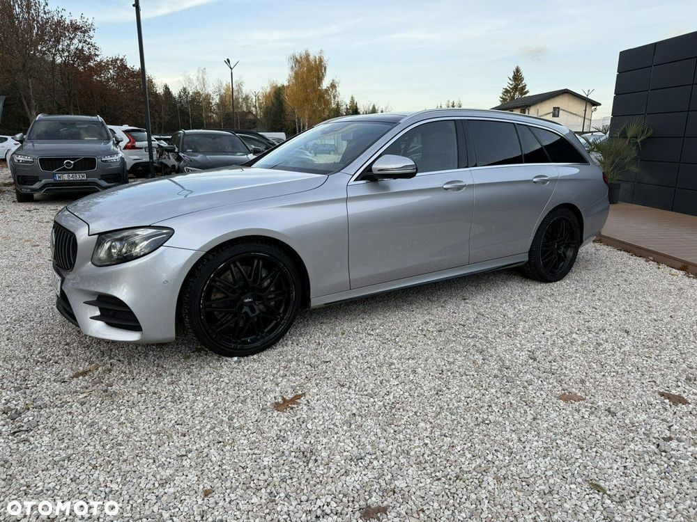 Mercedes-Benz Klasa E 400 4-Matic 9G-TRONIC - 6