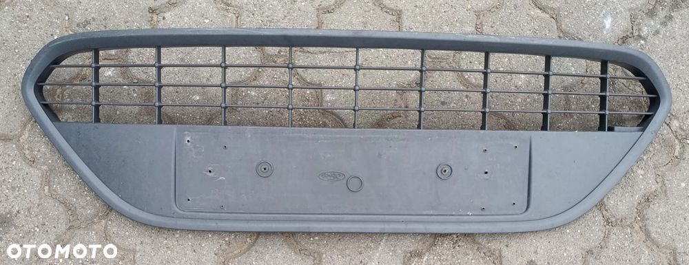Focus MK2 kratka zderzaka ramka halogenów halogen komplet lift Ford - 2