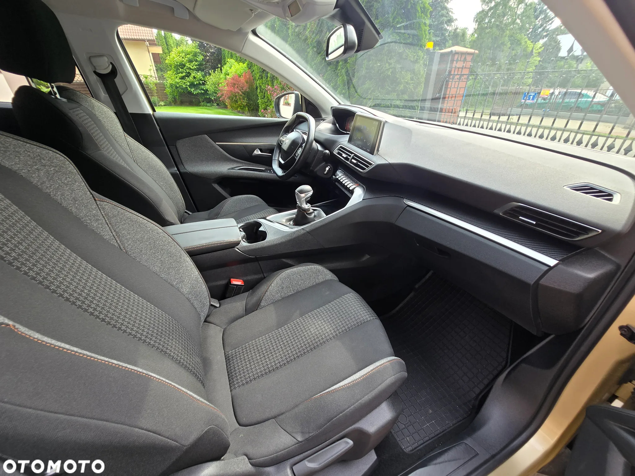 Peugeot 5008 1.2 PureTech Active Pack S&S - 6