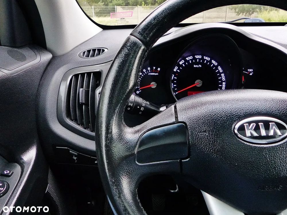 Kia Sportage 2.0 CVVT 2WD Vision - 30