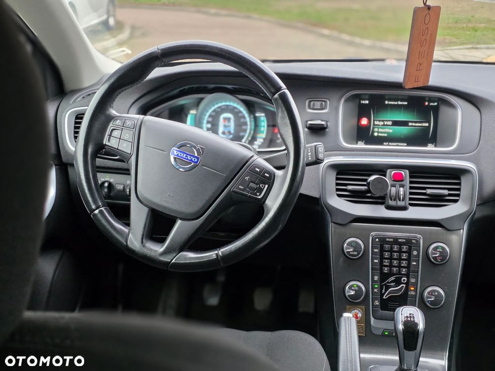 Volvo V40 - 13
