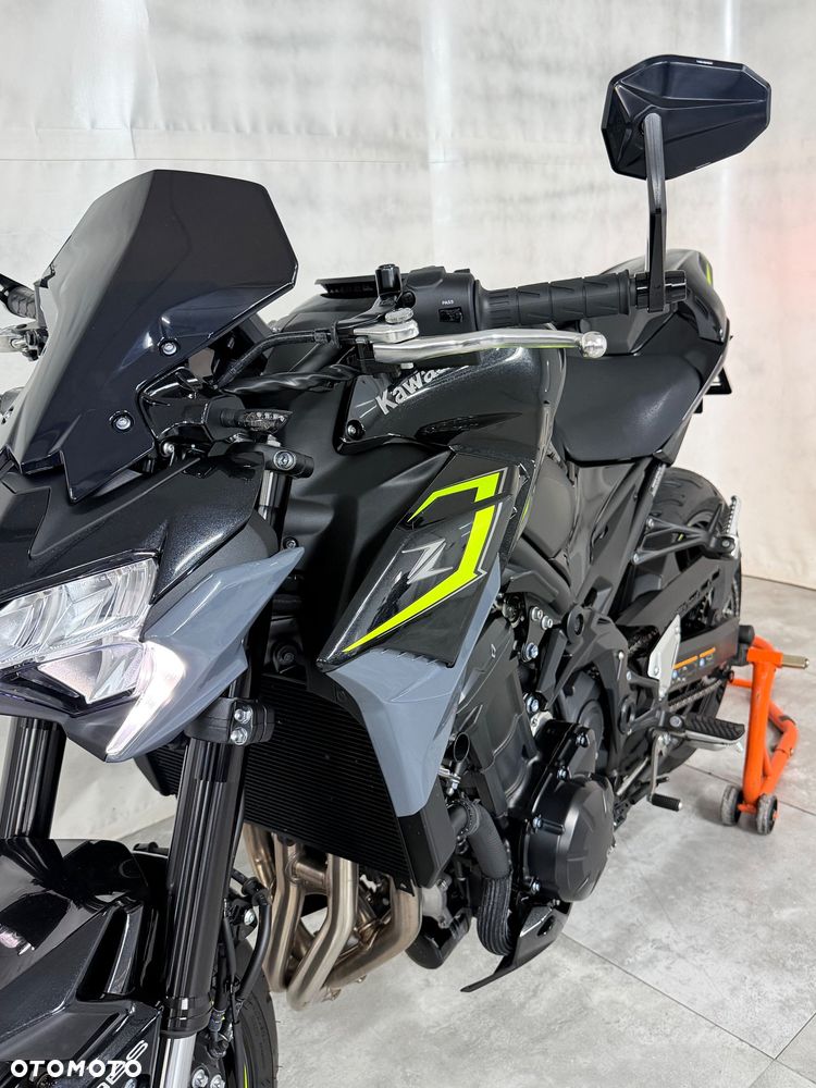 Kawasaki Z 900 - 23