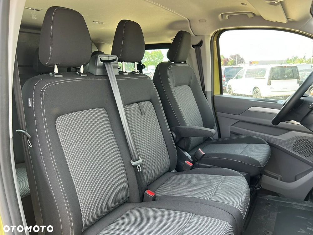 Volkswagen Transporter T7 Furgon PLUS 4MOTION/PanAmericana/6 osob./AUTOMAT 2,0 TDI 170 KM r. o. 3500 mm - 15