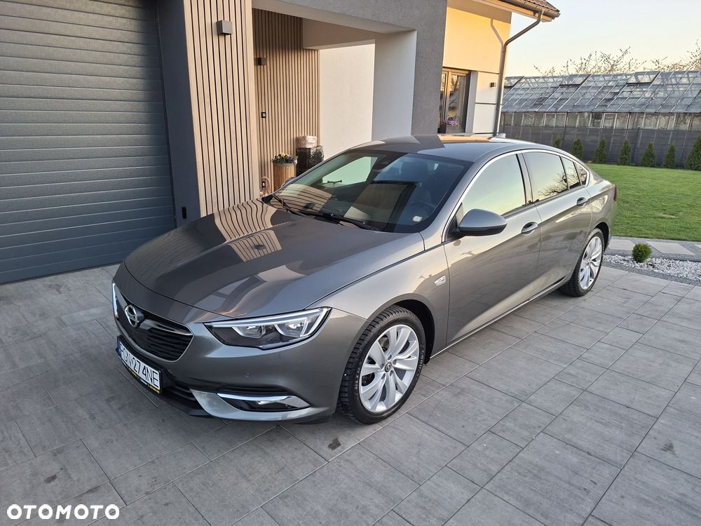 Opel Insignia - 15