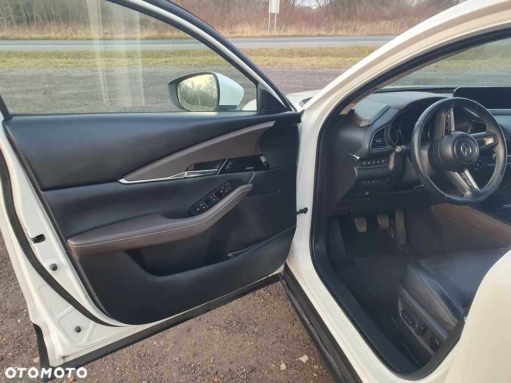 Mazda CX-30 2.0 mHEV Hikari AWD - 14