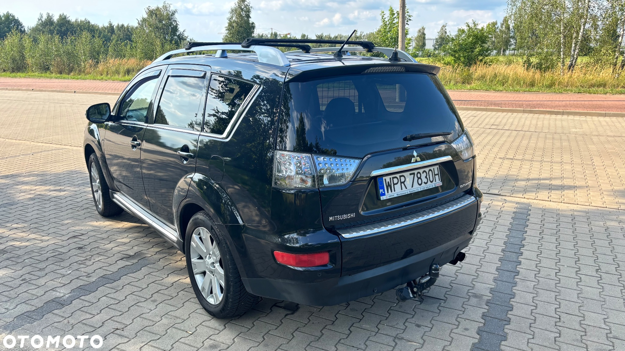 Mitsubishi Outlander 2.0 DID Intense + - 5
