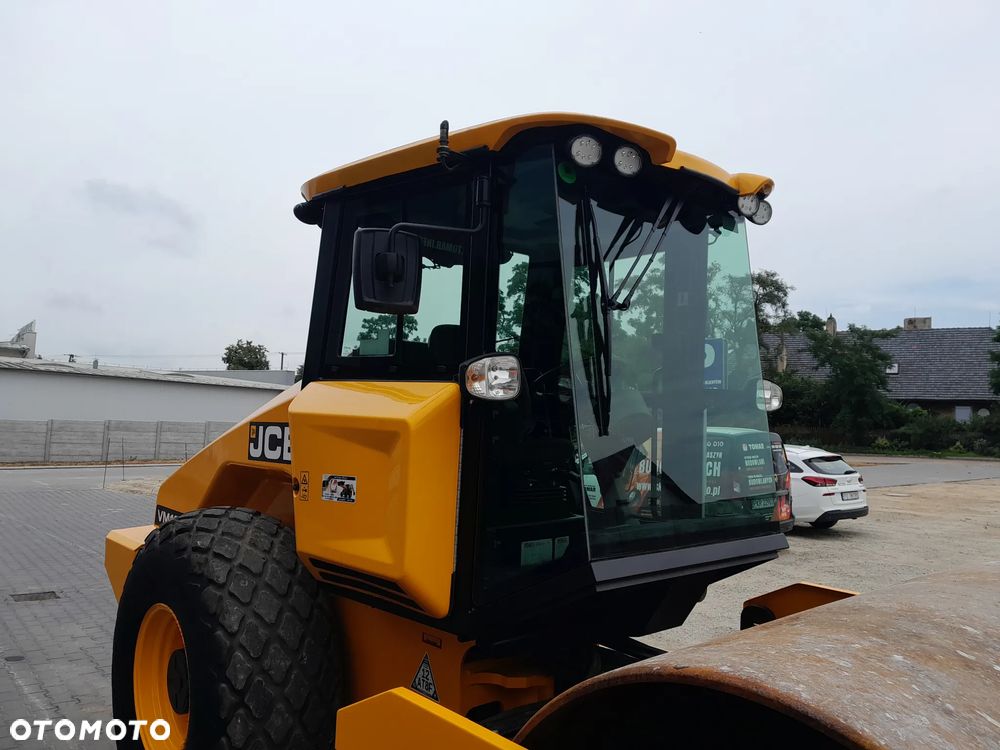 JCB VM137D - 13