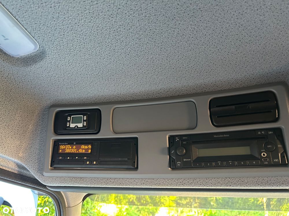 Mercedes-Benz ATEGO 1218 18 paletowy dł.7,25 szer.2,49 wys.2,35 - 18