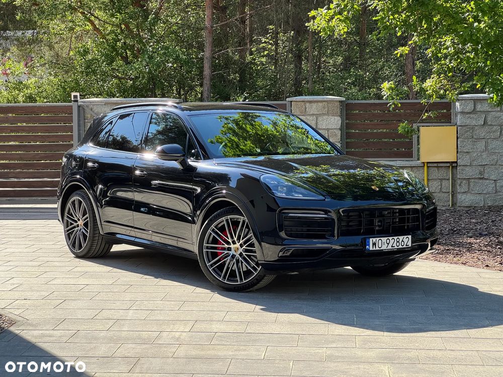 Porsche Cayenne GTS - 2