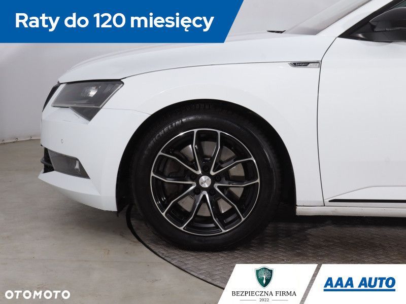 Skoda Superb - 16