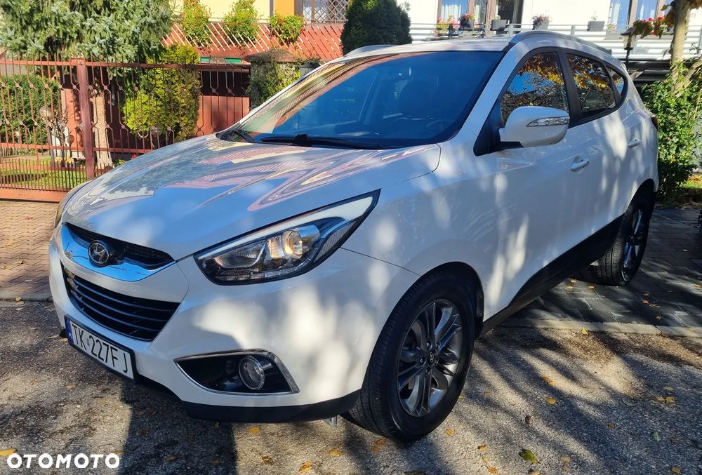 Hyundai ix35 1.7 CRDi 2WD blue Finale Gold - 2