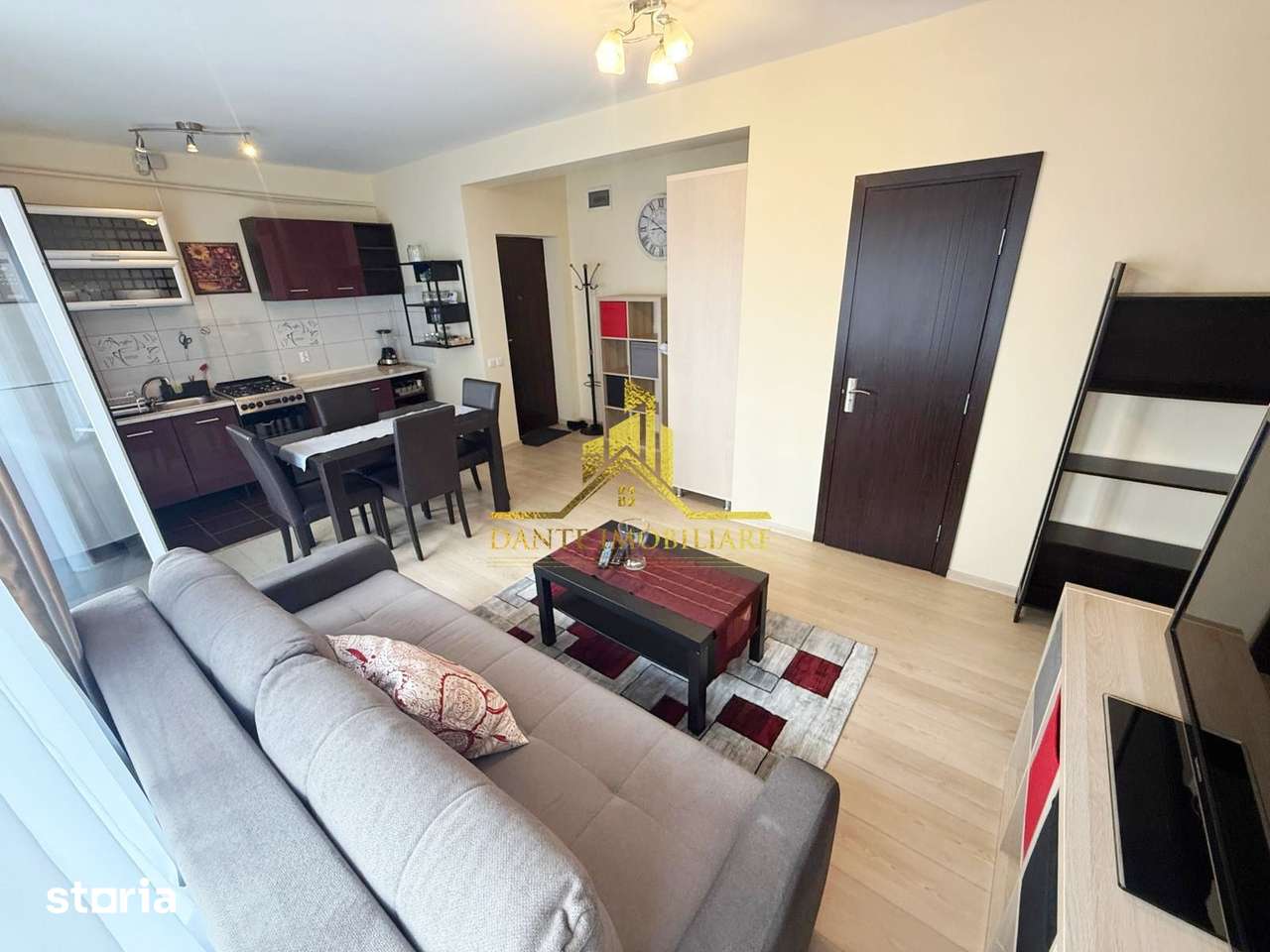 2 camere, spatios, modern, bloc nou, balcon, parcare, zona VIVO - Imagine principală: 5/14