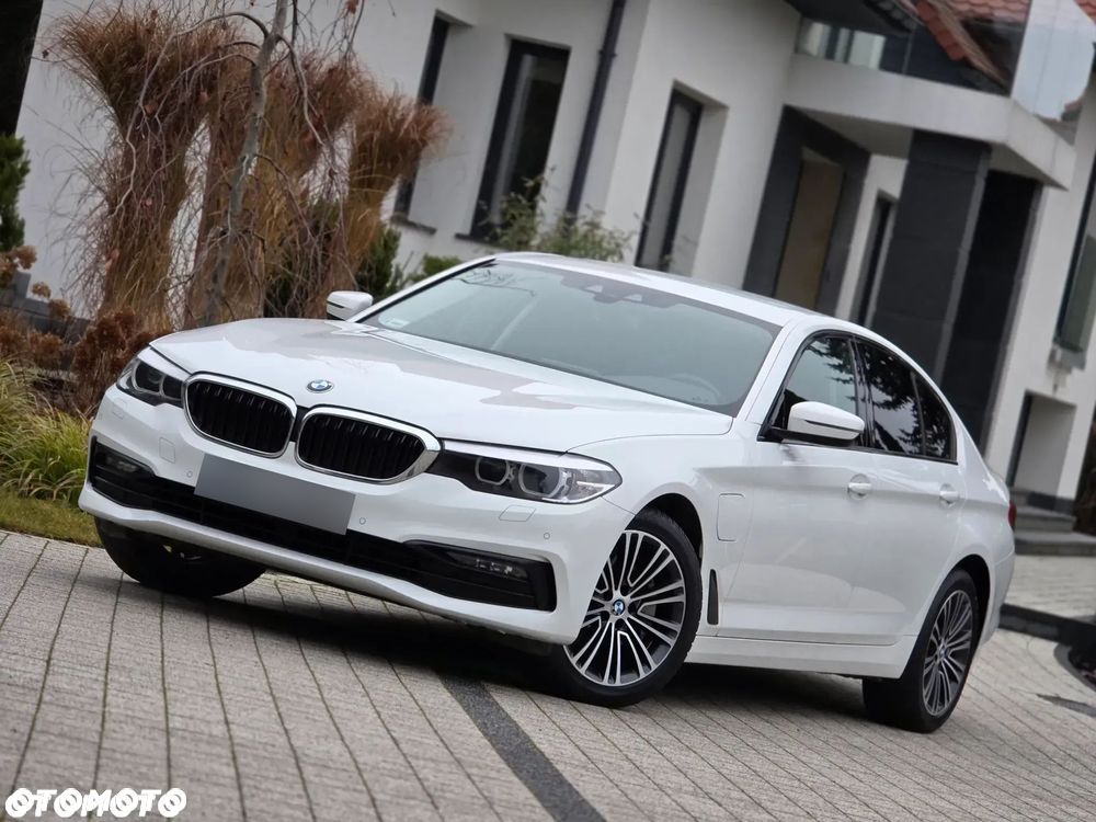 BMW Seria 5 530e iPerformance xDrive Sport Line sport - 1
