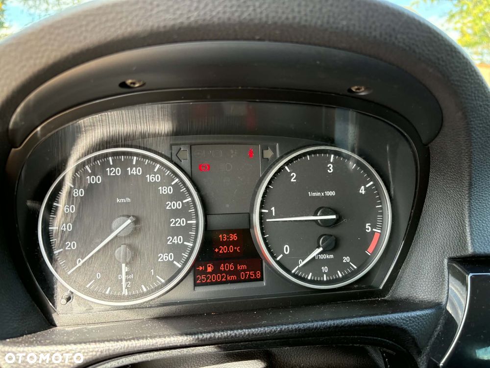 BMW Seria 3 320d - 10
