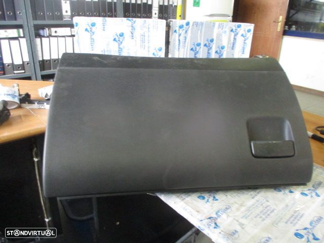 Porta Luvas 4E1857096 AUDI A8 2003 PRETO - 1