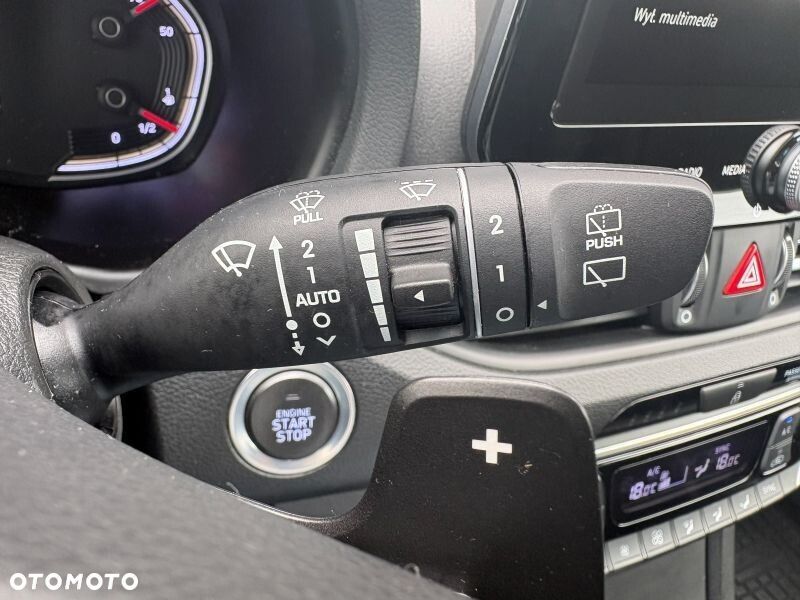 Hyundai i30 1.5 T-GDI 48V Executive DCT - 30