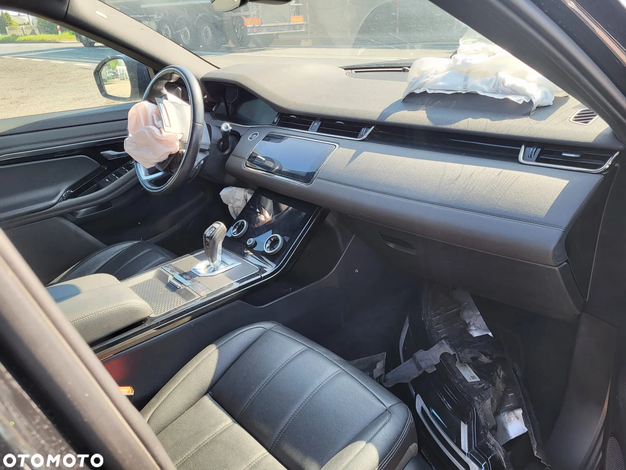 Land Rover Range Rover Evoque 1.5 P300e PHEV R-Dynamic - 17