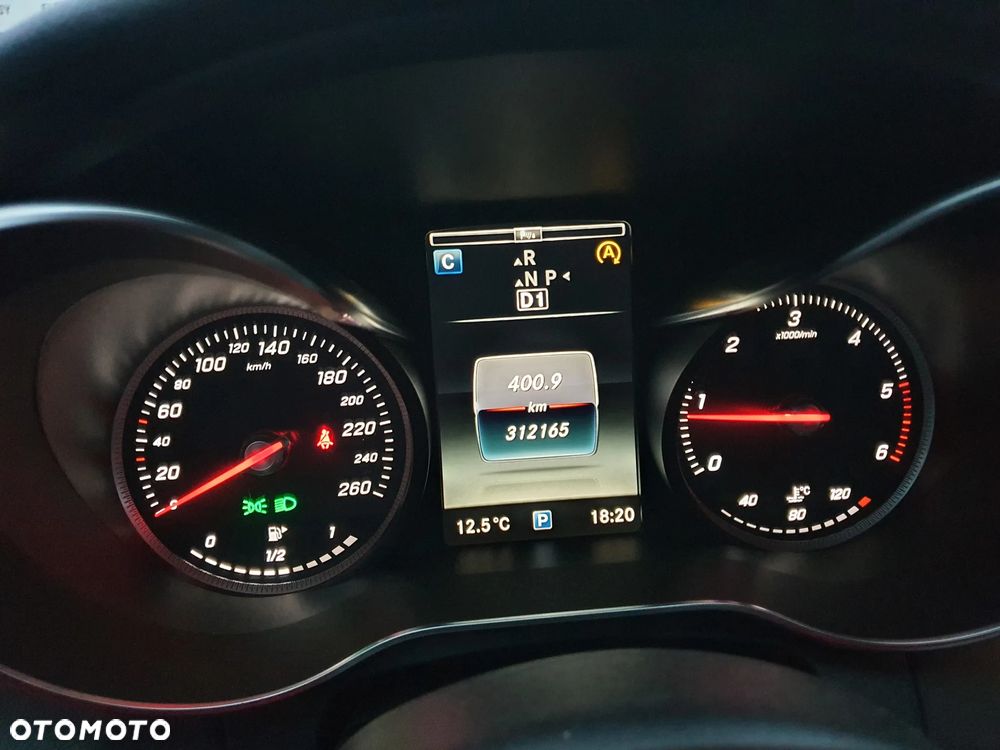 Mercedes-Benz Klasa C 220 (BlueTEC) d 7G-TRONIC - 29