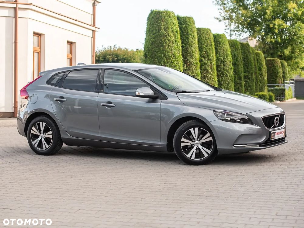 Volvo V40 D2 Drive-E Summum - 4