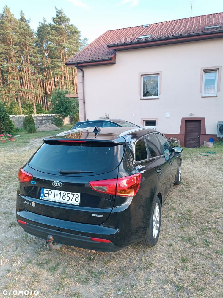 Kia Ceed 1.6 CRDi L - 6