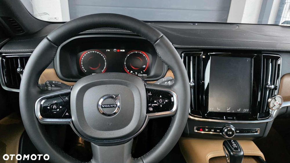 Volvo S90 D4 Inscription - 8