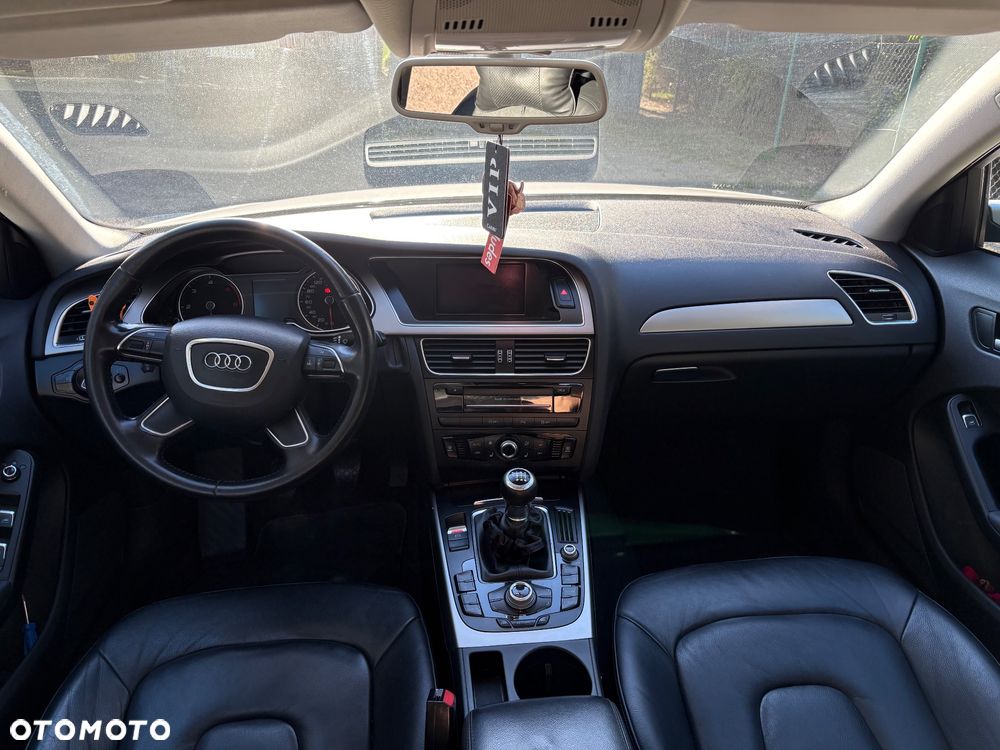 Audi A4 Avant 2.0 TDI - 9