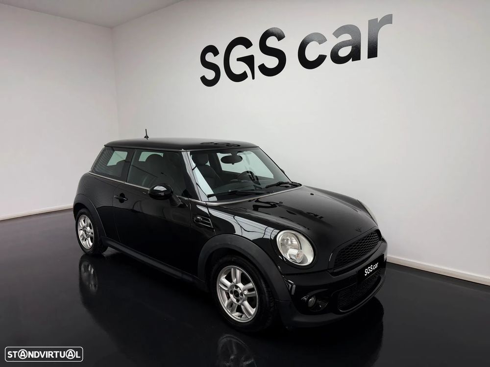 MINI 3 Portas Cooper D - 6