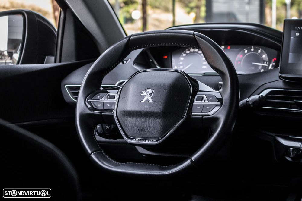 Peugeot 5008 PureTech 130 EAT8 Stop & Start Active - 34