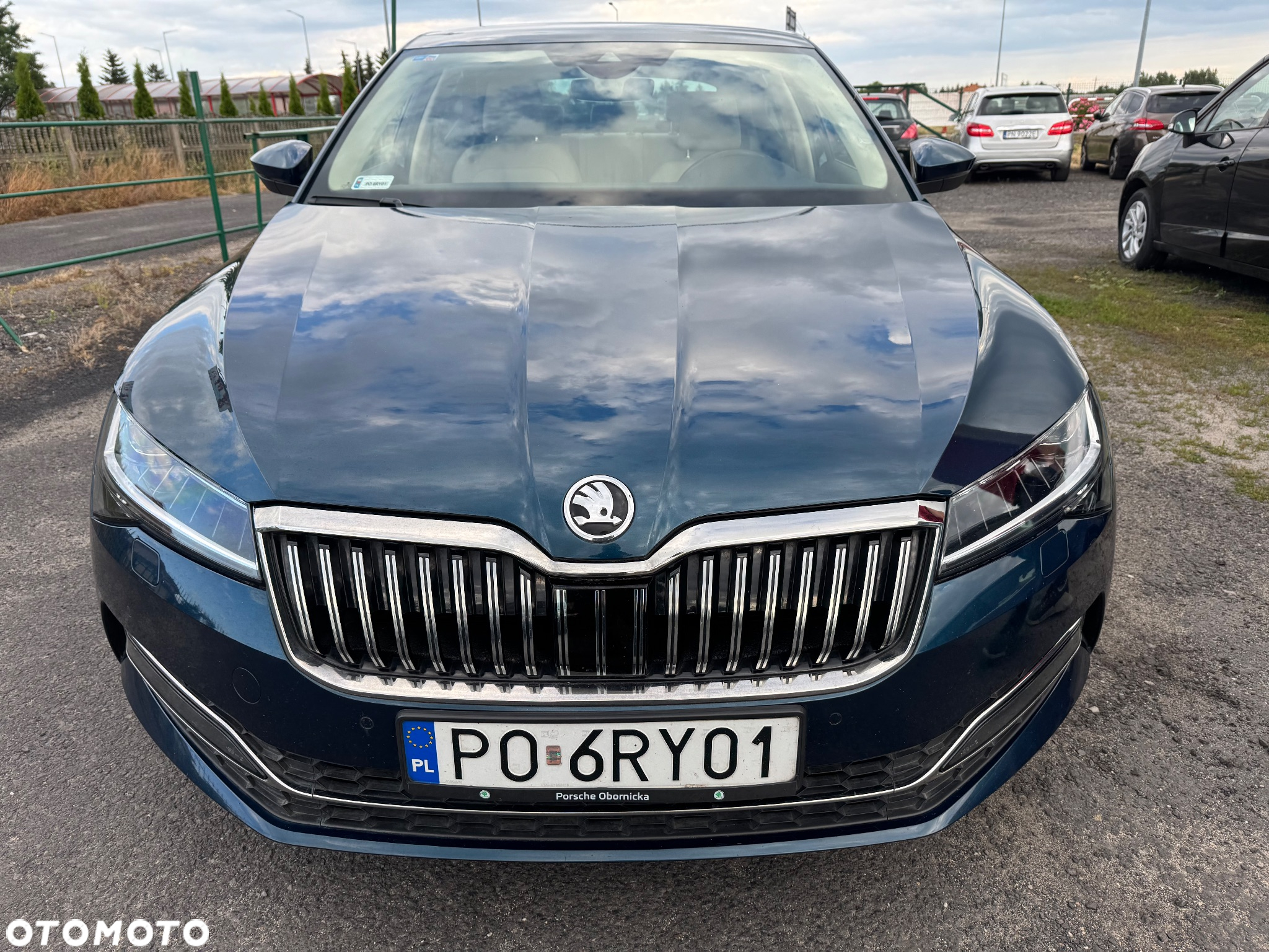 Skoda Superb 2.0 TDI SCR Ambition DSG - 2