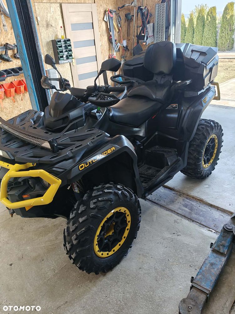 Can-Am Outlander Max - 3