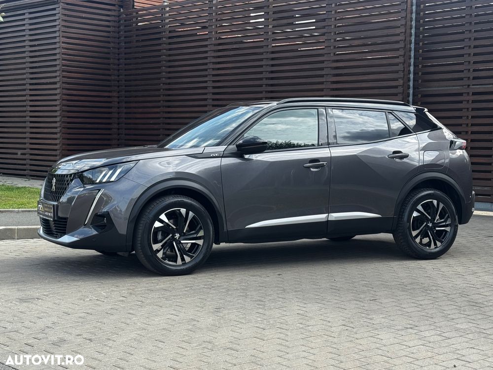 Peugeot 2008 PureTech 130 EAT8 GT - 5