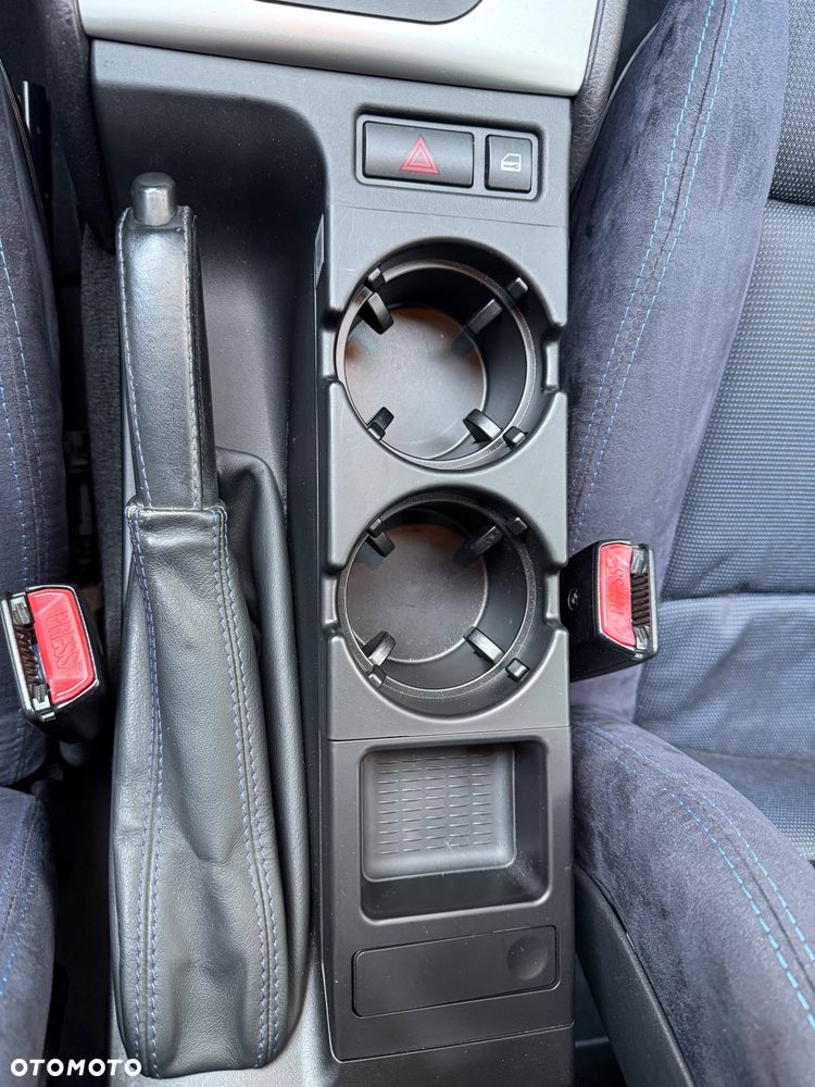 BMW Seria 3 318i - 39