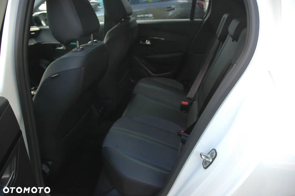 Peugeot 208 1.2 PureTech Allure Pack S&S EAT8 - 12