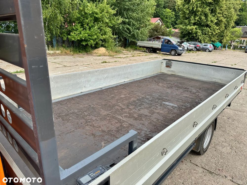 Mercedes-Benz Sprinter - 37