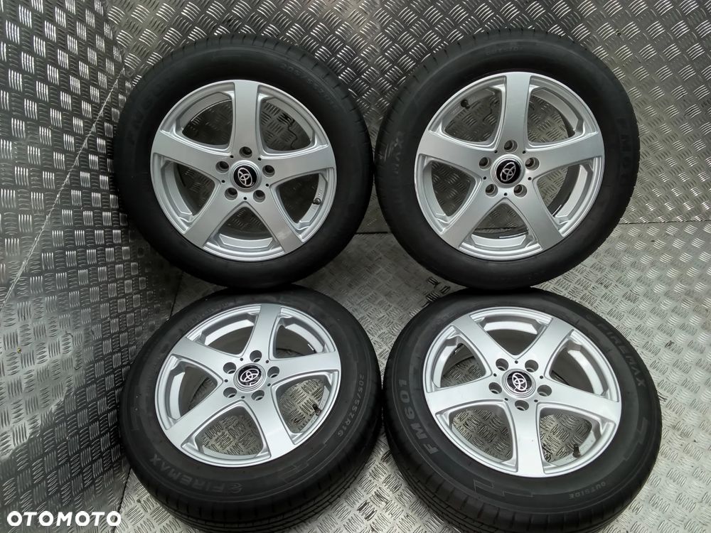 Koła Toyota Auris Corolla Verso 6,5Jx16 et45 5x114,3 - 2