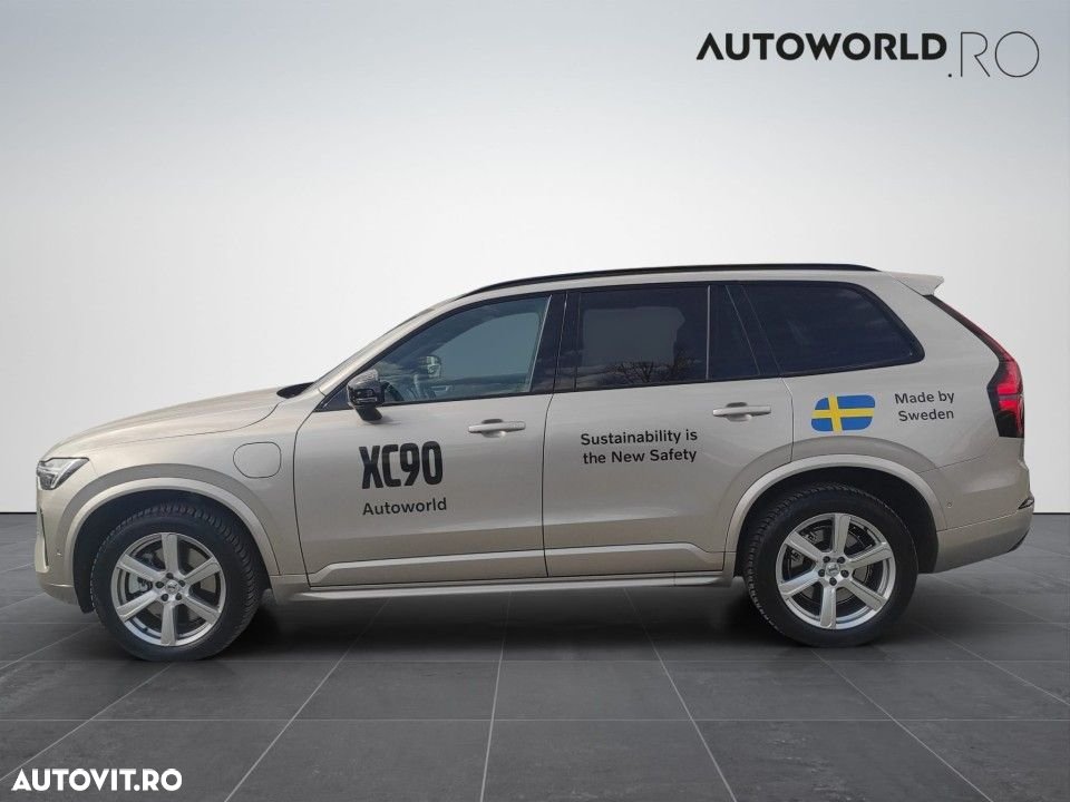 Volvo XC 90 T8 AWD PHEV Ultra Dark - 4