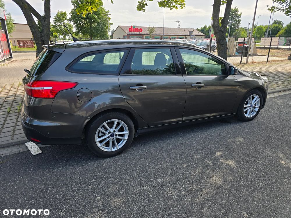 Ford Focus 1.5 TDCi DPF Start-Stopp-System Business - 5