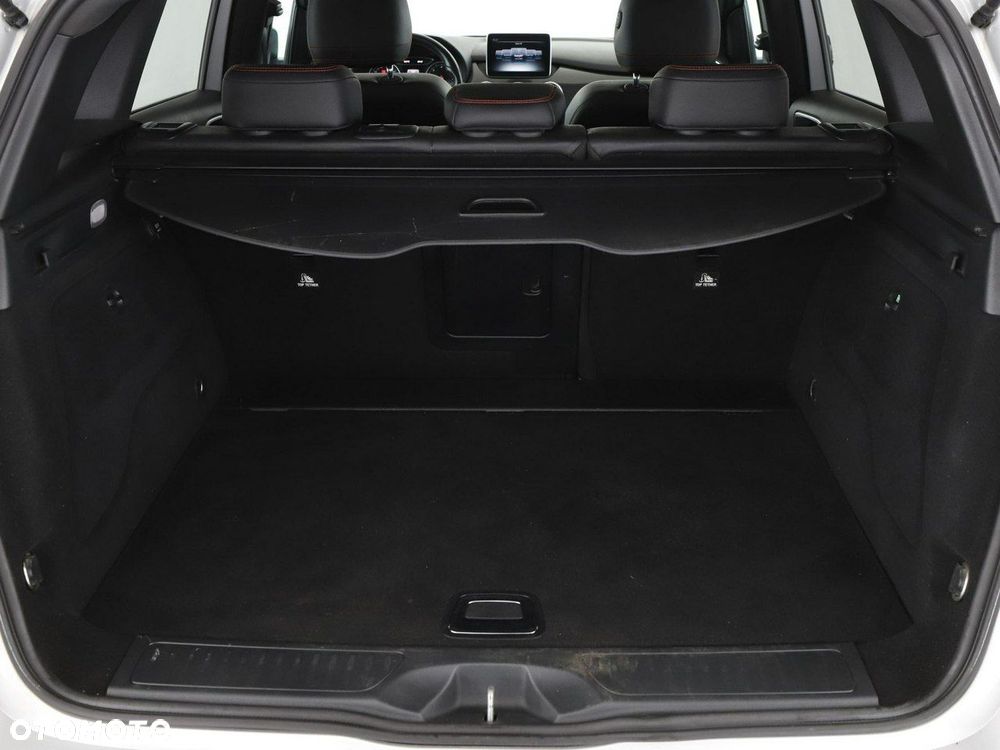 Mercedes-Benz Klasa B 180 (CDI) d 7G-DCT AMG Line - 21