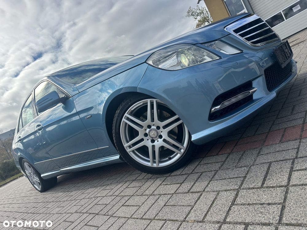 Mercedes-Benz Klasa E - 37