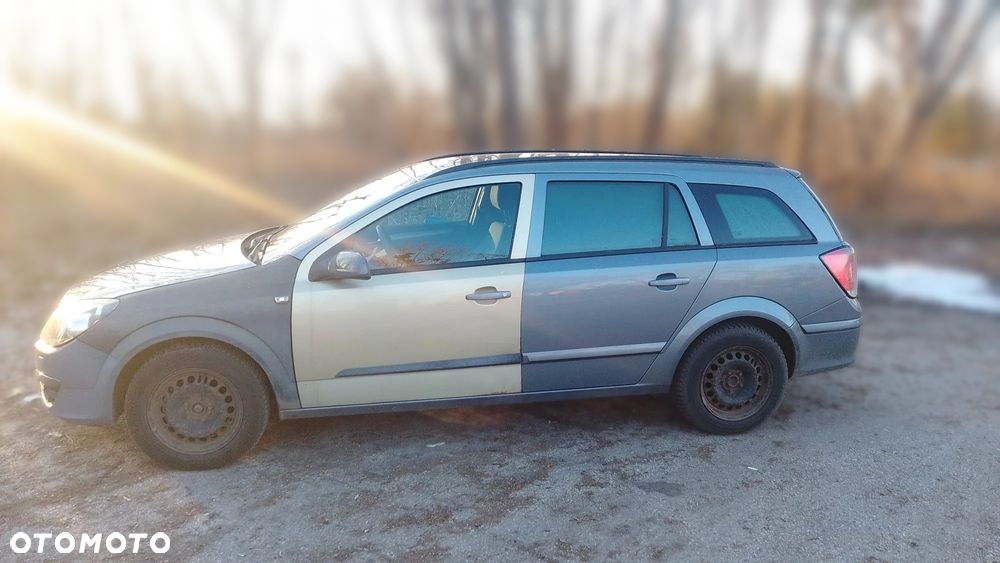 Opel Astra 2005 photo 2