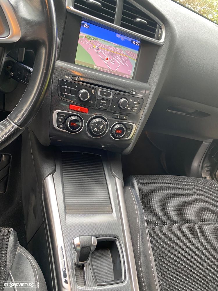 Citroën C4 1.6 e-HDi Exclusive CMP6 - 18