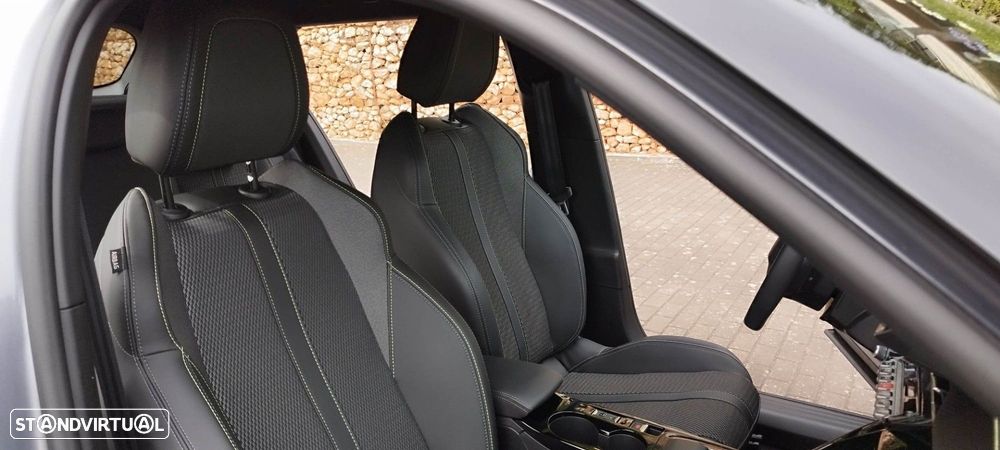 Peugeot e-2008 54 kWh GT - 18
