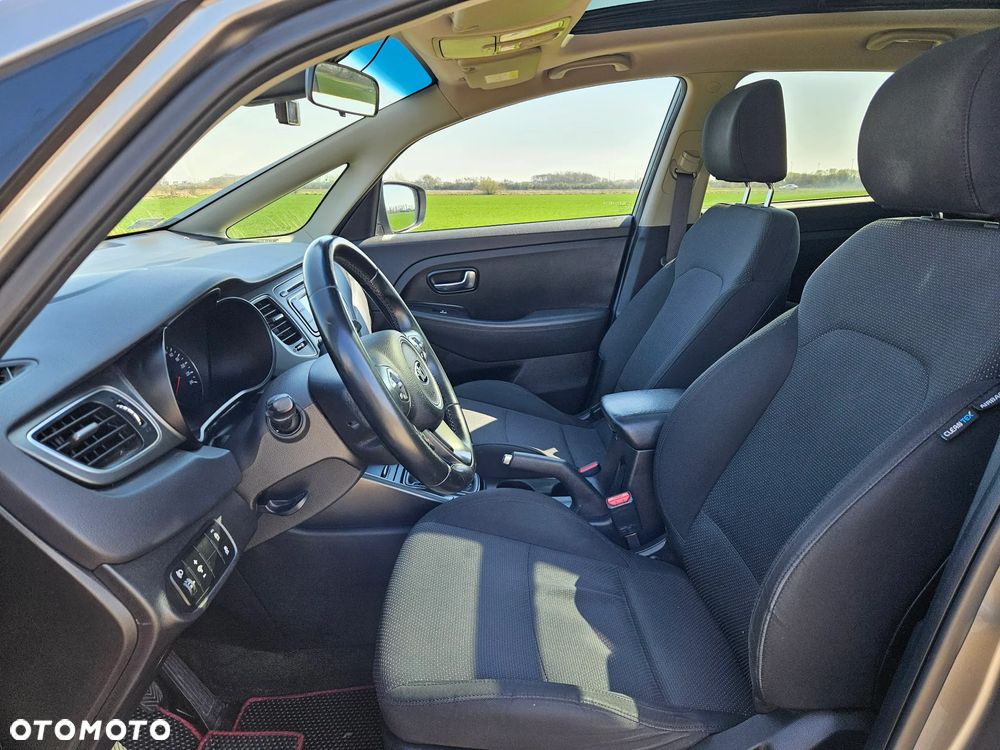 Kia Carens 1.7 CRDi M - 15